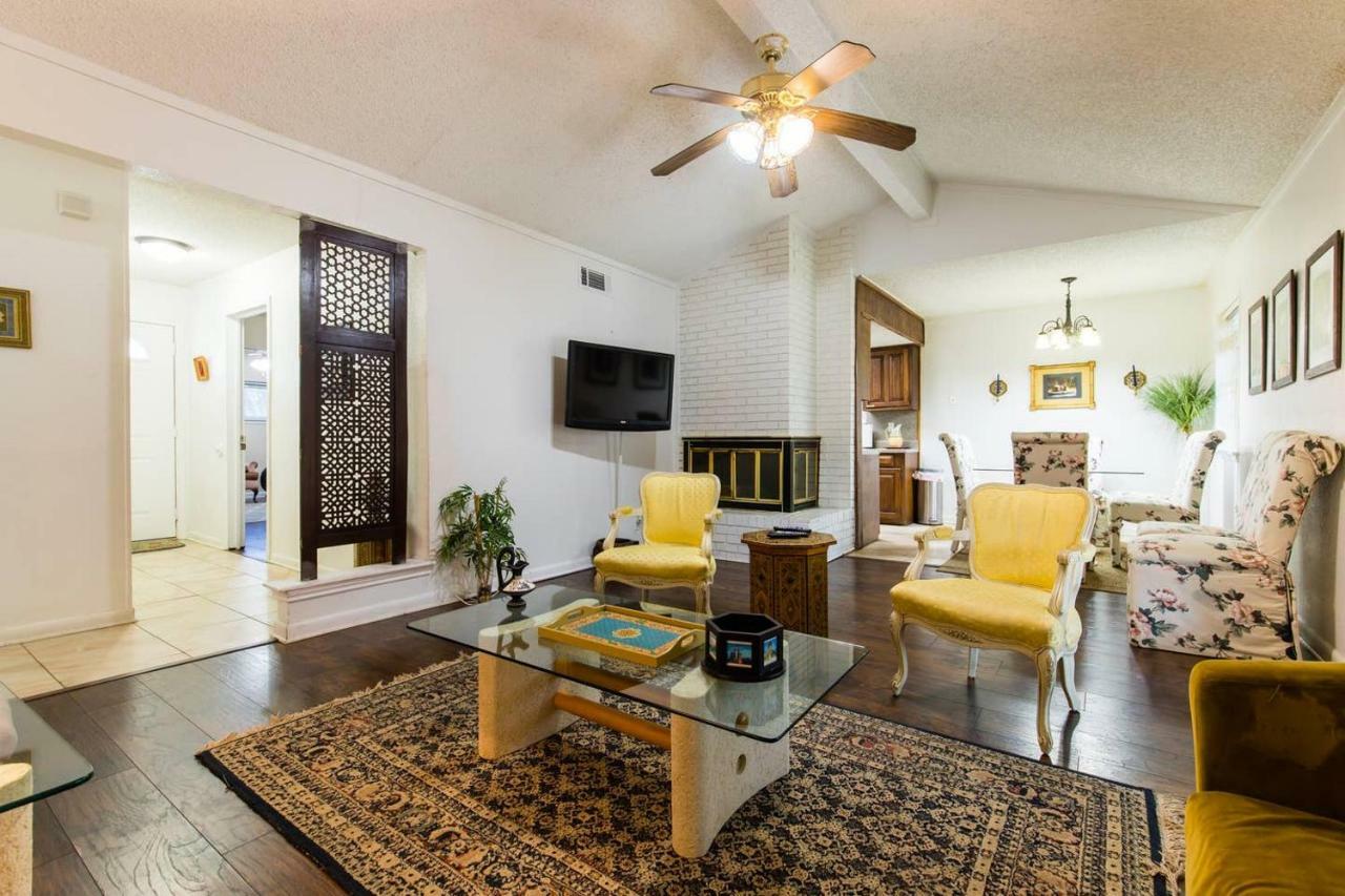 Oasis Near Dfw Airport With Mediterranean Setting Irving Extérieur photo