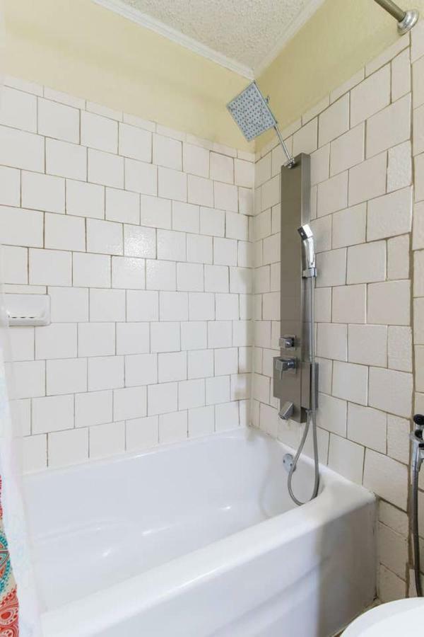 Oasis Near Dfw Airport With Mediterranean Setting Irving Extérieur photo