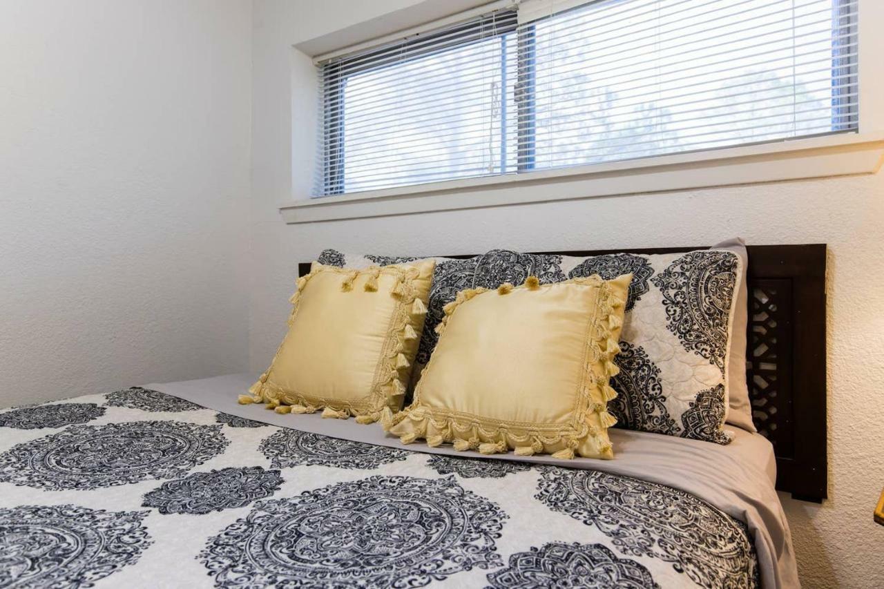 Oasis Near Dfw Airport With Mediterranean Setting Irving Extérieur photo