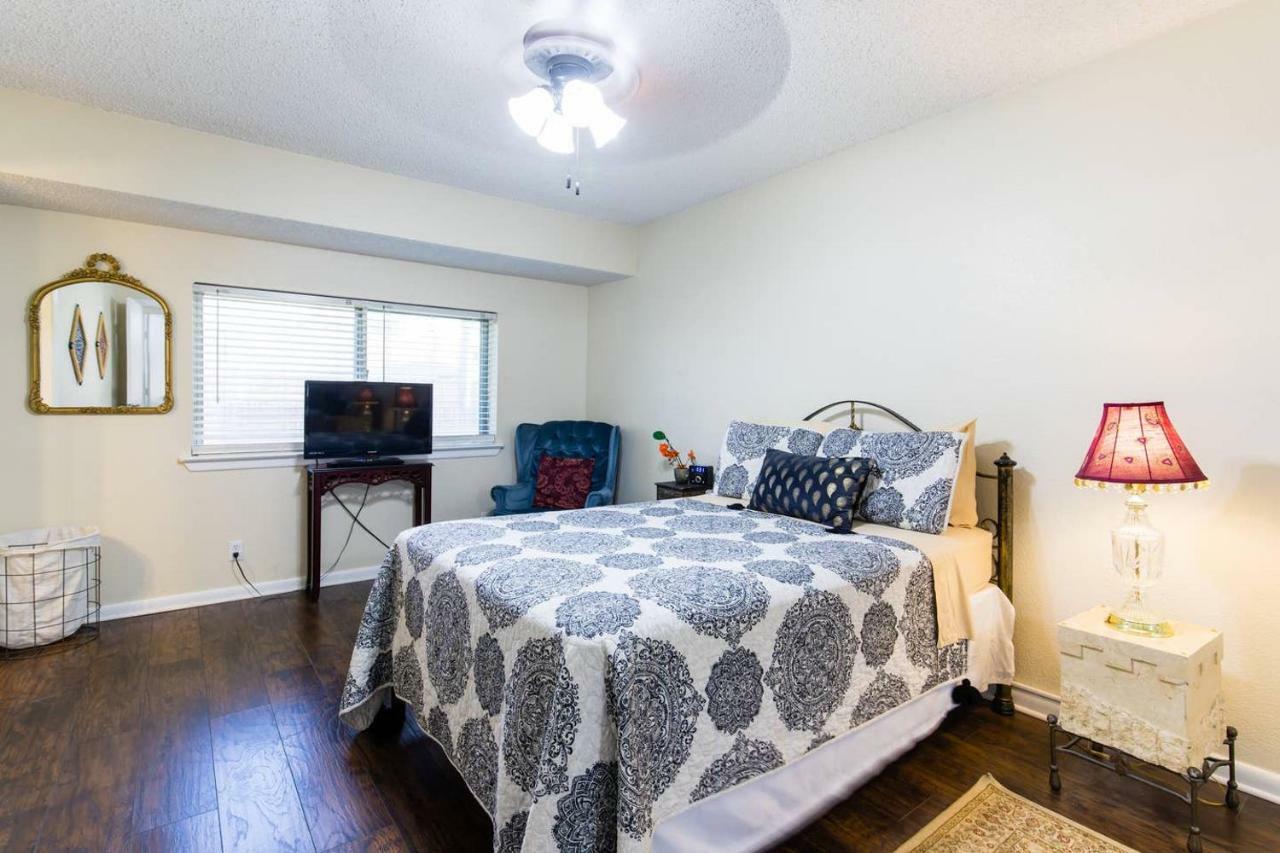 Oasis Near Dfw Airport With Mediterranean Setting Irving Extérieur photo